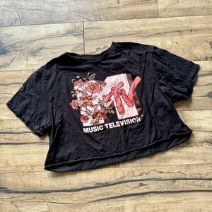 MTV Black Crop Shirt